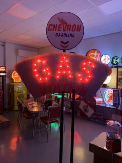 Gas station verlichting oldiessaloon Gas station verlichting oldies saloon