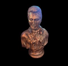 bronzen look beeld Elvis oldiessaloon