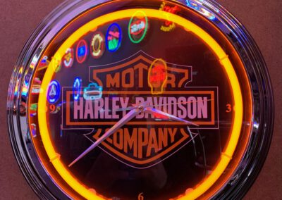 neon klok harley davidson oldies saloon