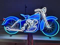motorcycle neon verlichting oldiessaloon