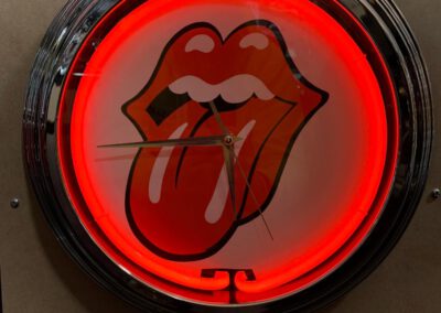 Rolling Stones neon klok oldies saloon