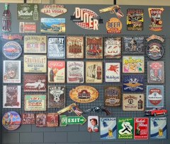 mancave wanddecorqatie oldiessaloon mancave wanddecorqatie oldiessaloon